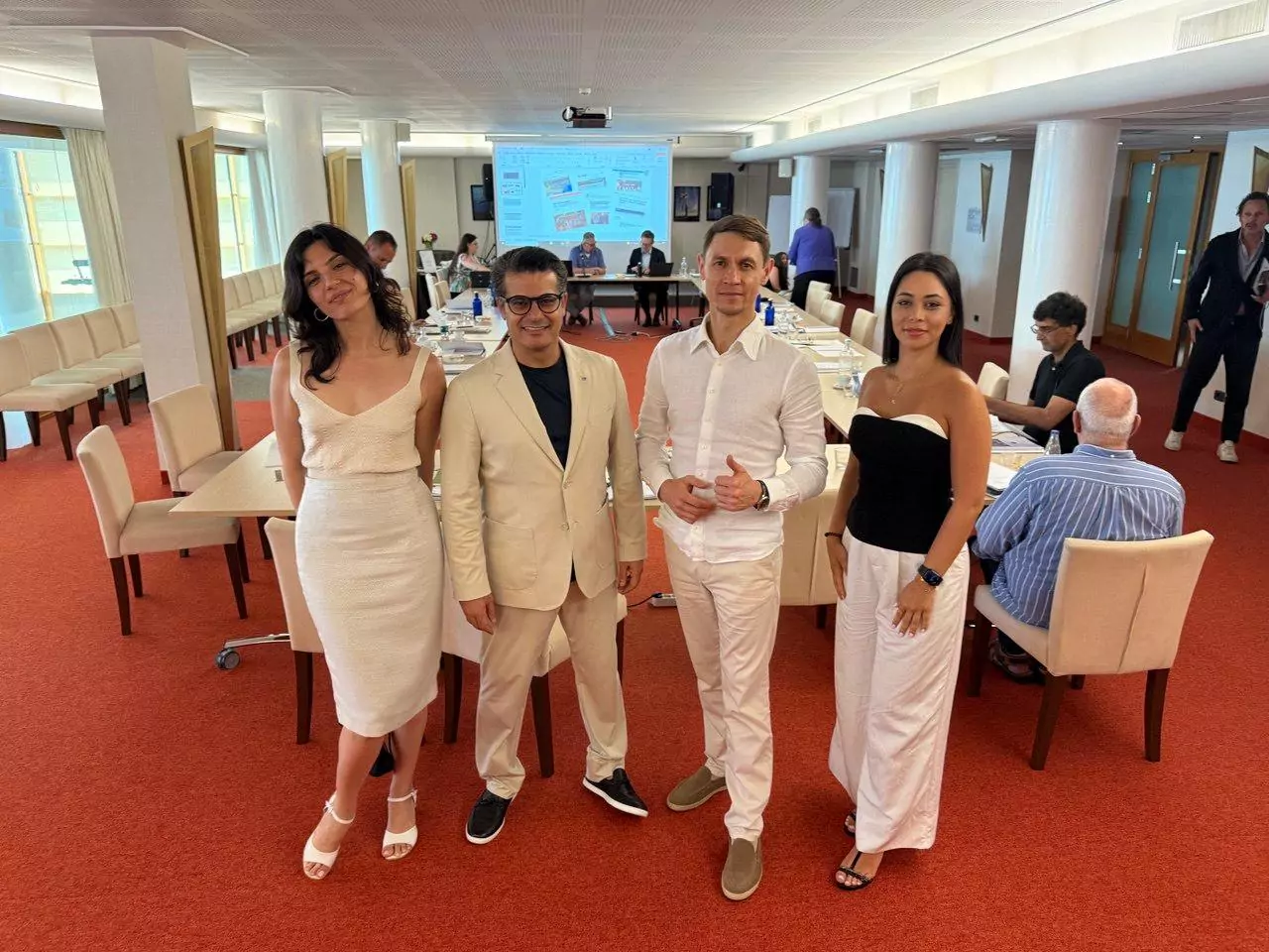 应对国际法律挑战：引渡、国际通缉通知与资产追回